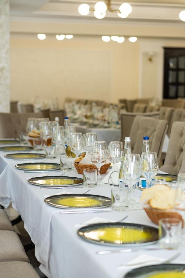 Perla Dacilor Hotel Gradistea de Munte Ngoại thất bức ảnh